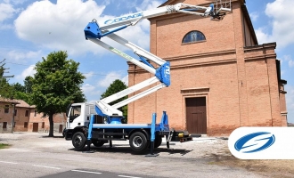 Piattaforma su autocarro Socage 37DJ speed IVECO